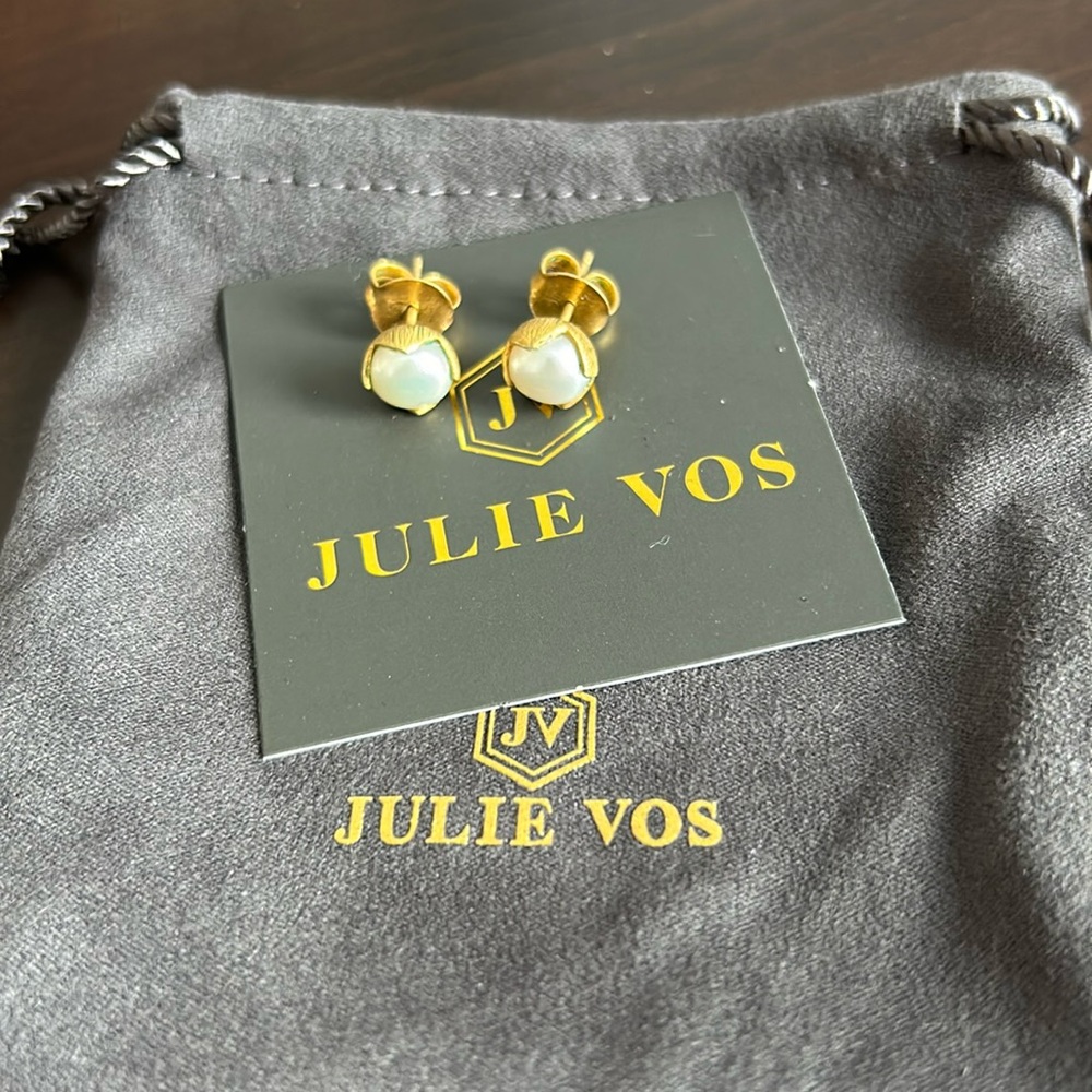 Julie Vos studs